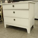 829 3355 CHEST OF DRAWERS